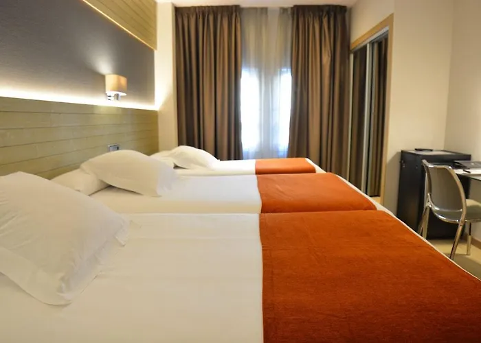 Avenida Hotell A Coruña